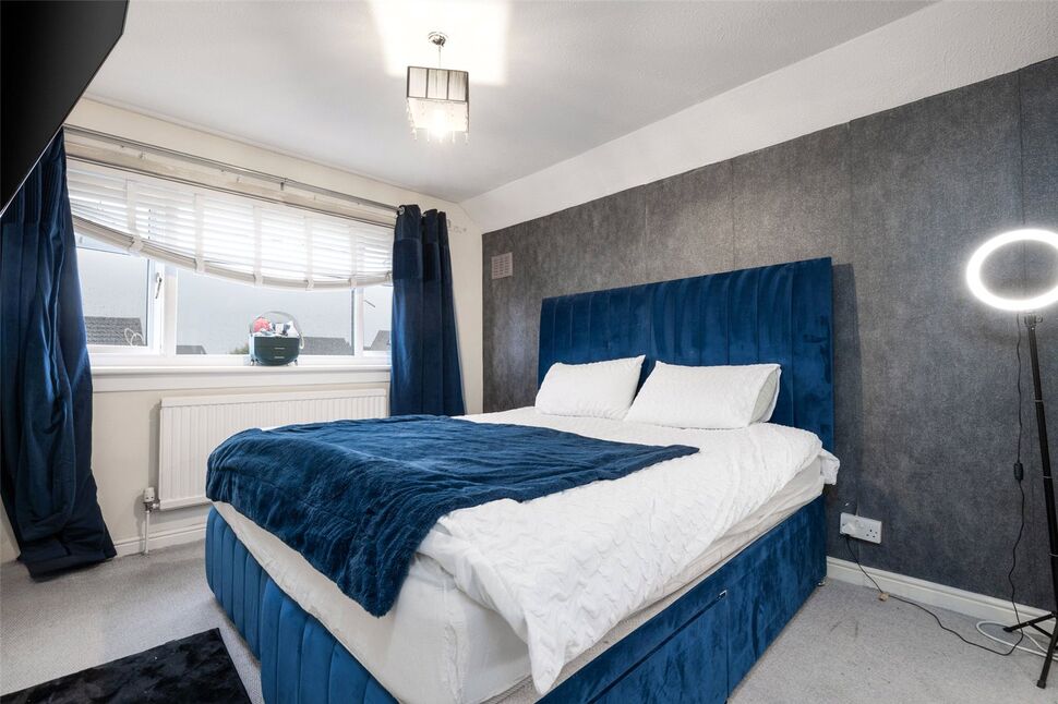 3 bedroom Detached House for sale, Lochearn Crescent, Airdrie, ML6 £