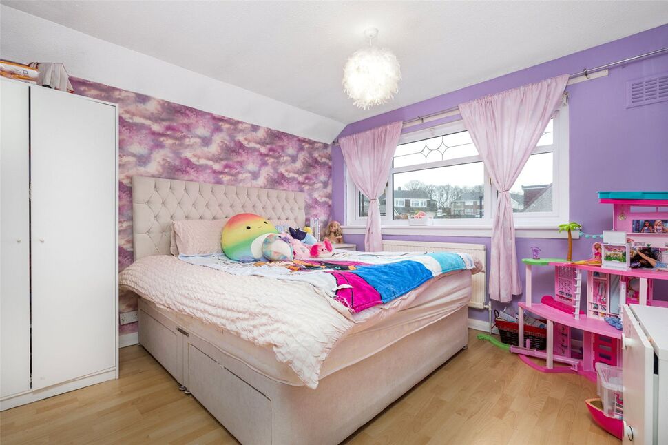 3 bedroom Detached House for sale, Lochearn Crescent, Airdrie, ML6 £