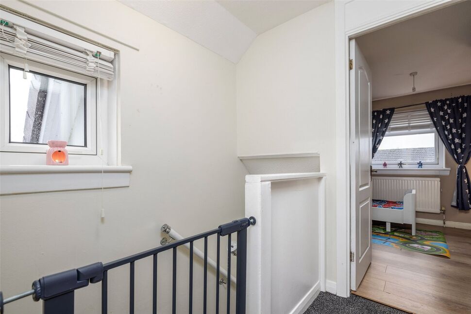 3 bedroom Detached House for sale, Lochearn Crescent, Airdrie, ML6 £