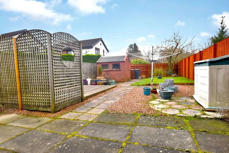 Semi Detached House for sale, Springholm Drive, Airdrie, ML6 £130,000