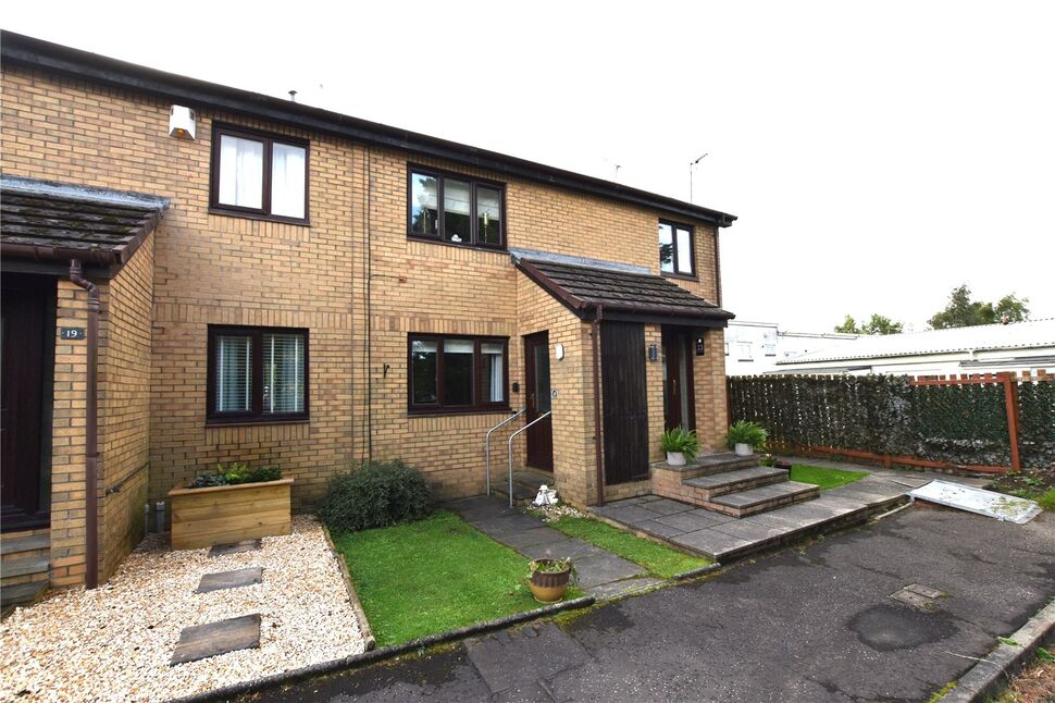 Main image of 2 bedroom Flat to rent, Castle Wynd, Bothwell, South Lanarkshire, G71