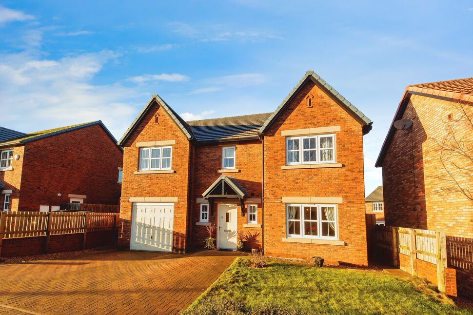 4 bedroom Detached House for sale, Glebe View, Ryton, NE40 £379,950