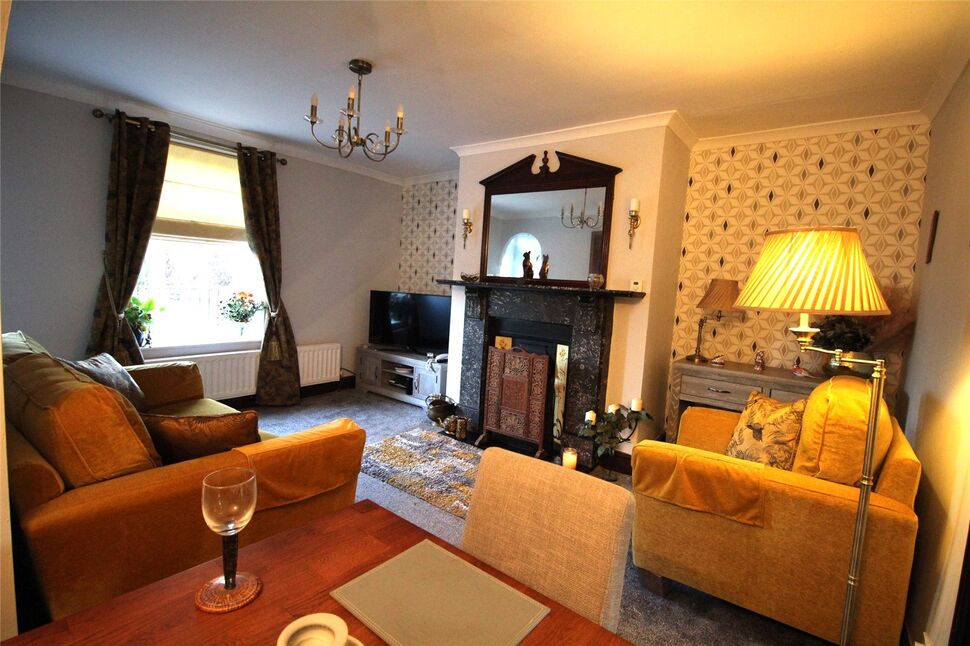 2 bedroom Mid Terrace House for sale, Donkin Terrace, Crawcrook Ryton