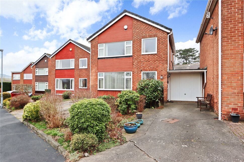 3 bedroom Detached House for sale