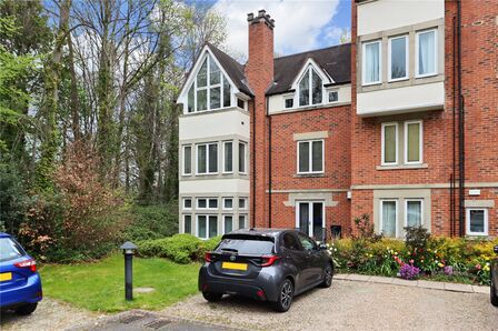 2 bedroom  Flat for sale