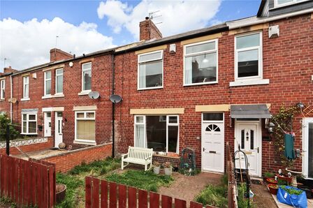3 bedroom Mid Terrace House for sale