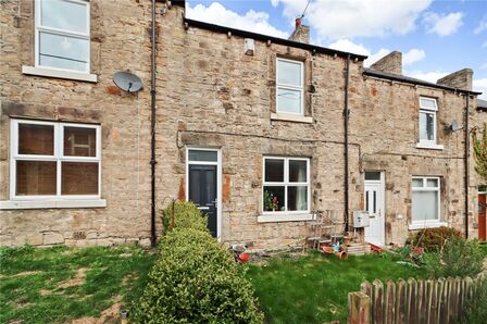 Stanhope Street, 2 bedroom Mid Terrace House to rent, £700 pcm