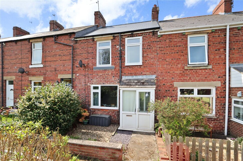 3 bedroom Mid Terrace House for sale