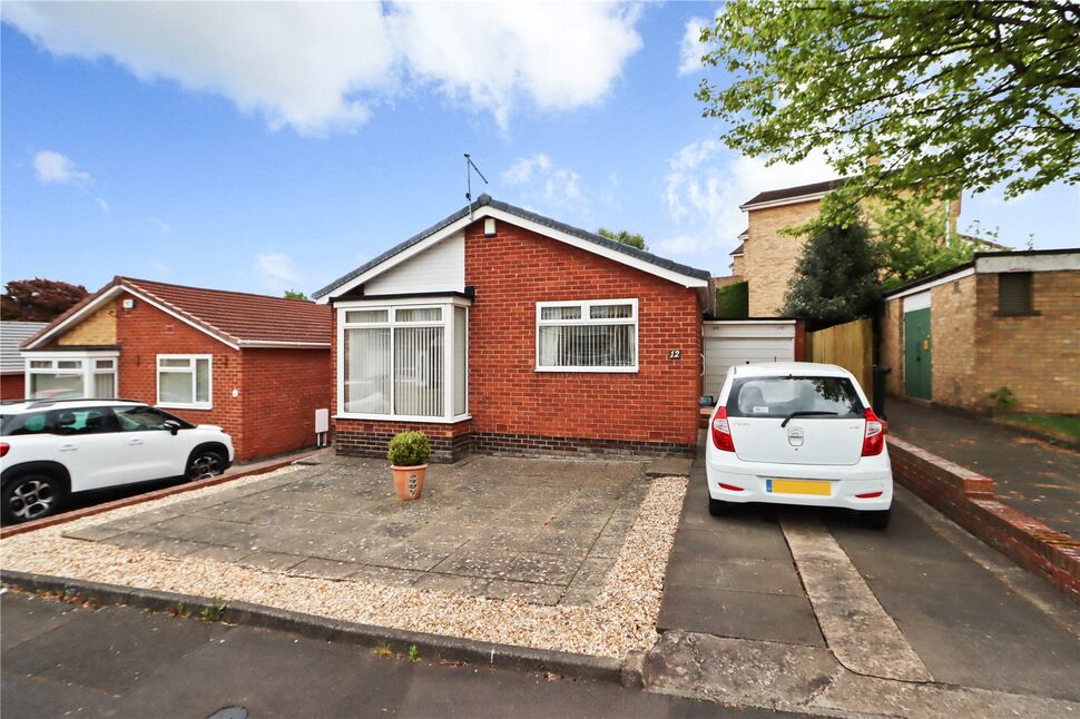 2 bedroom Link Detached Bungalow for sale