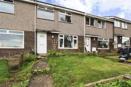 3 bedroom Mid Terrace House for sale