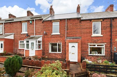Mount View, 2 bedroom Mid Terrace House for sale, &pound;130,000