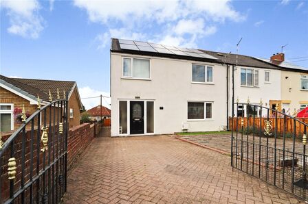 3 bedroom End Terrace House for sale