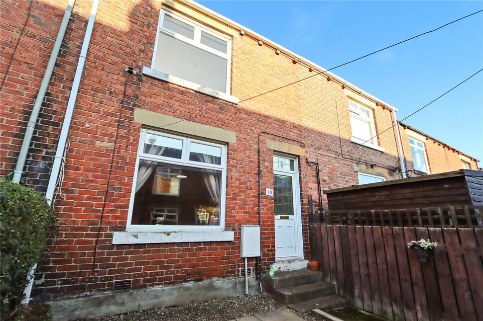 Main image of 2 bedroom Mid Terrace House for sale, Lister Avenue, Greenside, Tyne and Wear, NE40