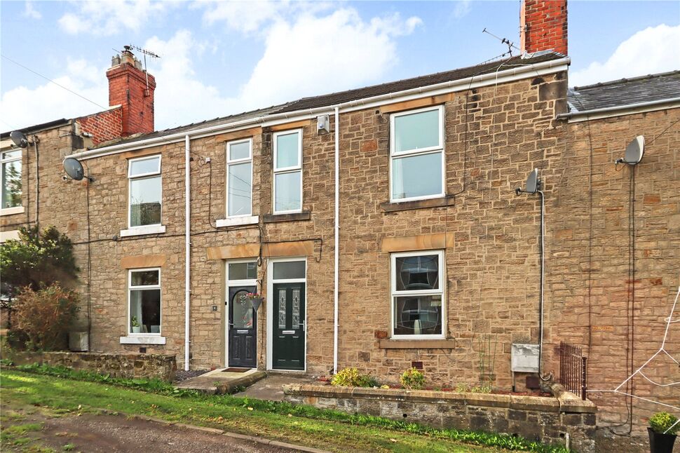 3 bedroom Mid Terrace House for sale