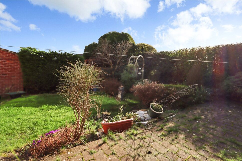 Plot Lane Ryton 3 bedroom Semi Detached House for sale, Peth Lane, Ryton, NE40 | £185,000