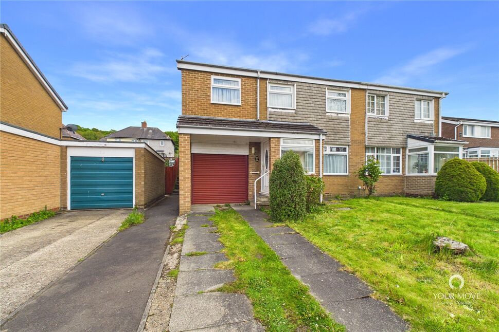 4 bedroom Semi Detached House for sale