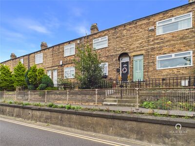 2 bedroom Mid Terrace House for sale