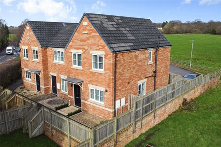 3 bedroom End Terrace House for sale