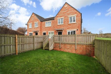 3 bedroom End Terrace House for sale