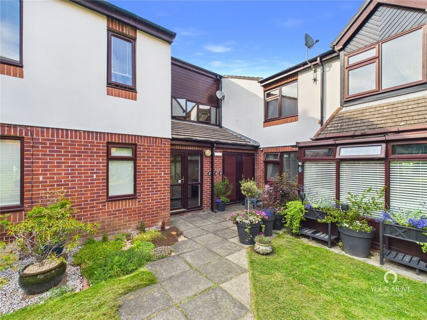 Main image of 2 bedroom Flat for sale, Birches Nook, Stocksfield, Northumberland, NE43