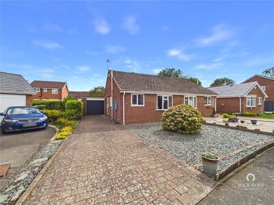 2 bedroom Semi Detached Bungalow for sale