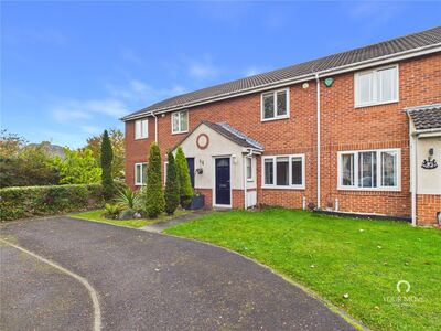 Sandpiper Close, 2 bedroom Mid Terrace House for sale, &pound;165,000