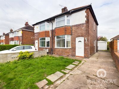 Woodside Avenue, 3 bedroom Semi Detached House to rent, £875 pcm