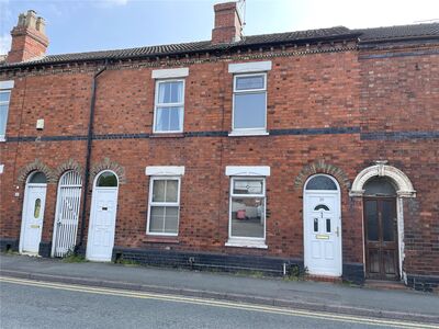 South Street, 2 bedroom Mid Terrace House to rent, £795 pcm