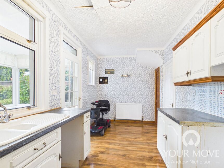 Kitchen / Diner