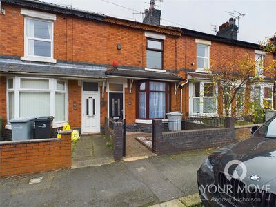 3 bedroom Mid Terrace House for sale