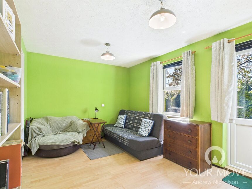 Lounge / Bedroom