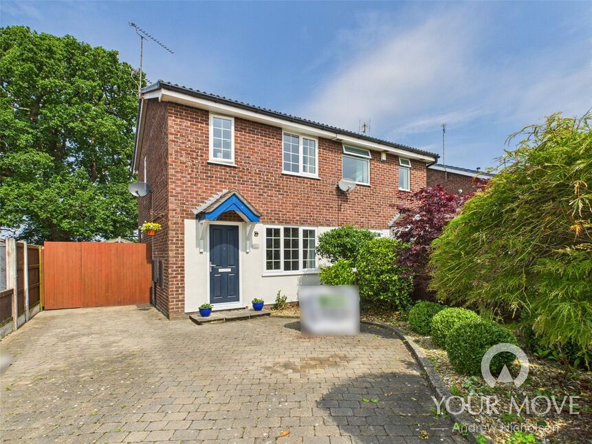 2 bedroom Semi Detached House for sale