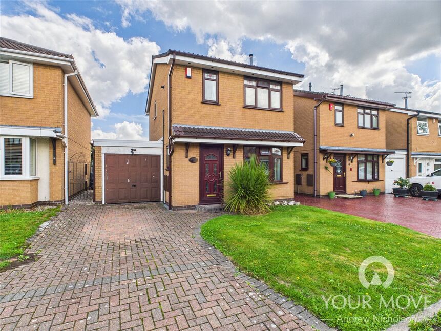 3 bedroom Detached House for sale