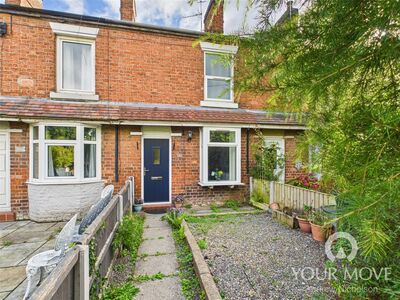 Hawthorne Avenue, 2 bedroom Mid Terrace House for sale, £110,000