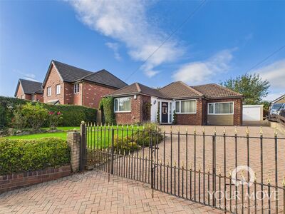 West Street, 2 bedroom Detached Bungalow for sale, £230,000