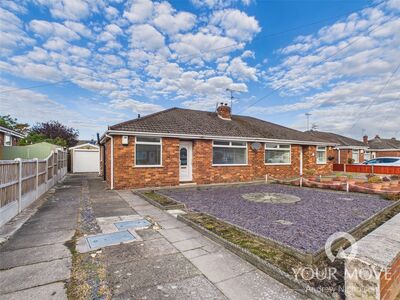 2 bedroom Semi Detached Bungalow for sale