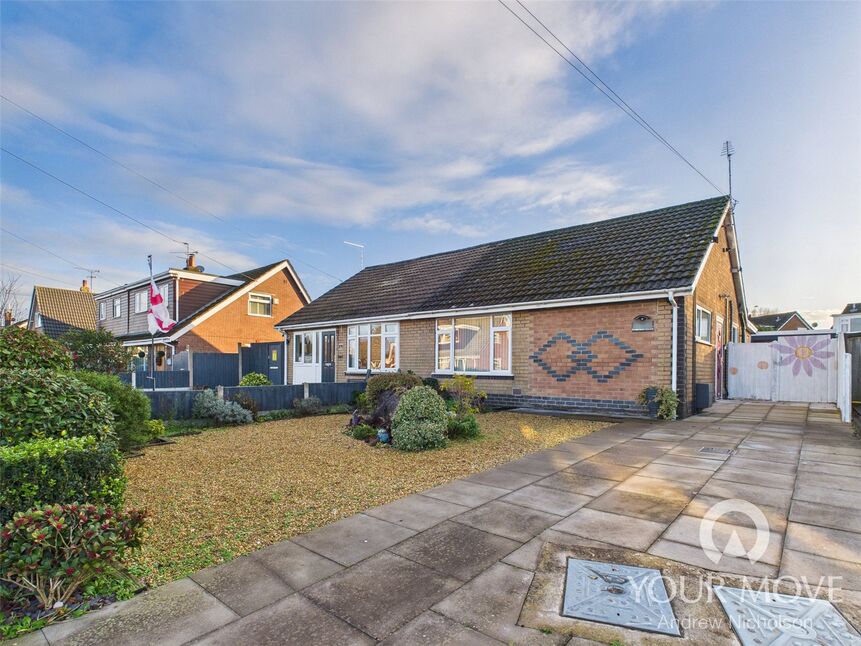 Main image of 1 bedroom Semi Detached Bungalow for sale, Greenfields Avenue, Shavington, Cheshire, CW2