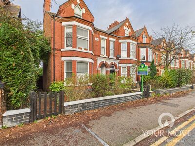 4 bedroom End Terrace House for sale