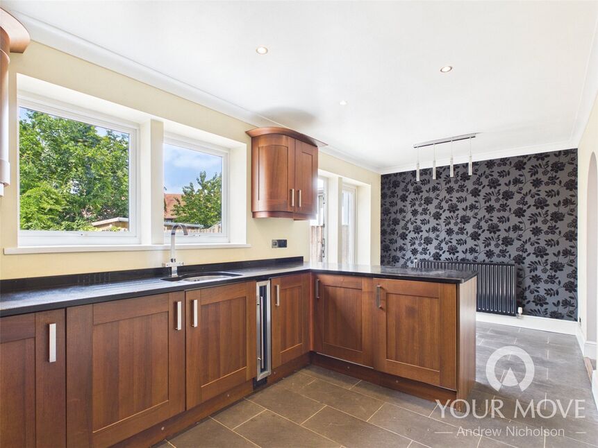 Kitchen / Diner