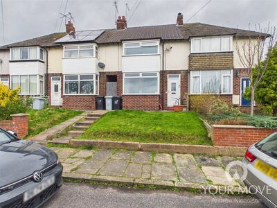 Charlesworth Street, 2 bedroom Mid Terrace House for sale, &pound;110,000