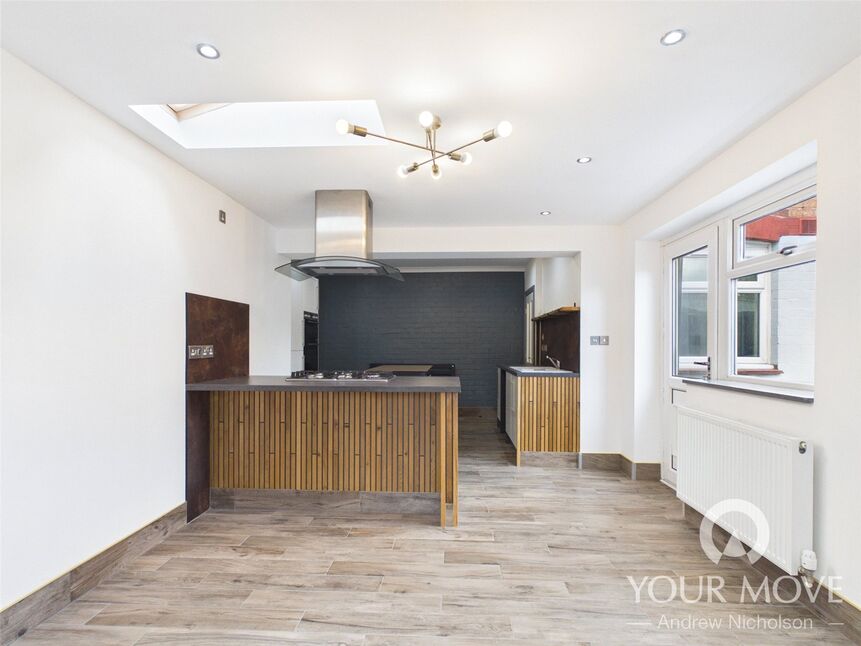 Kitchen / Diner