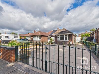 Crewe Road, 2 bedroom Semi Detached Bungalow for sale, &pound;190,000
