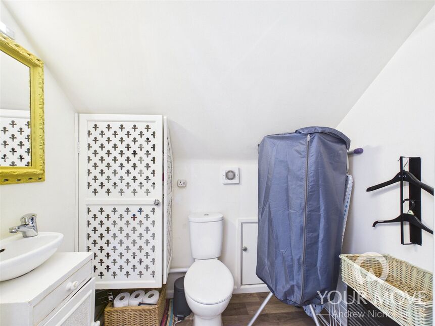 First Floor Wc