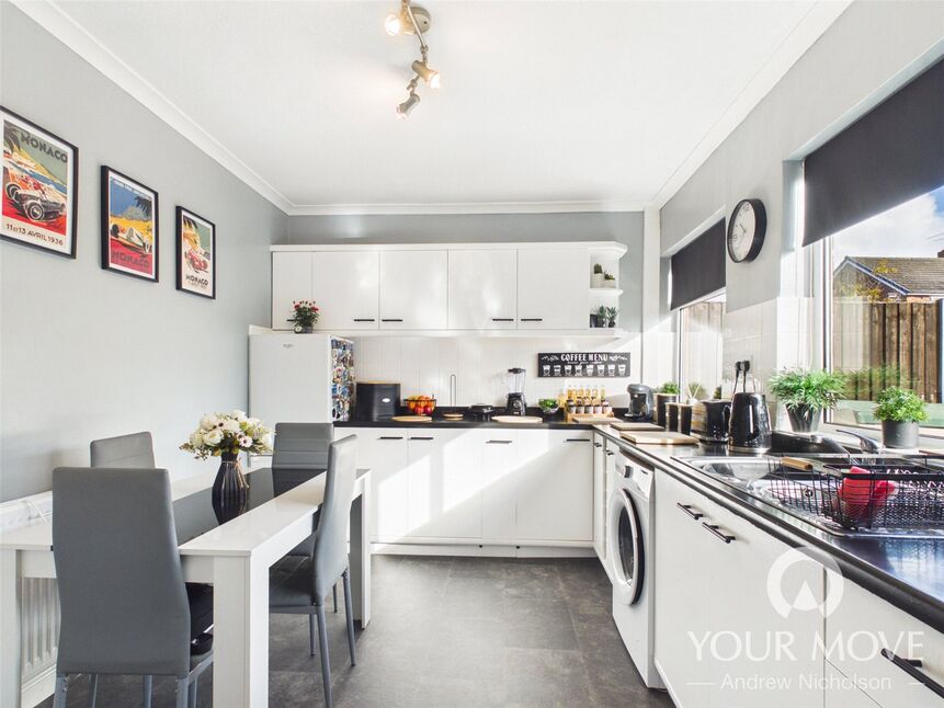 Kitchen / Diner