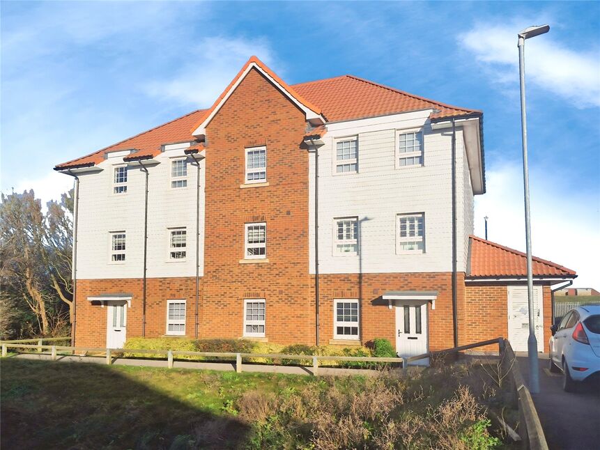 2 bedroom Flat for sale