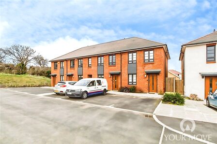 2 bedroom End Terrace House to rent