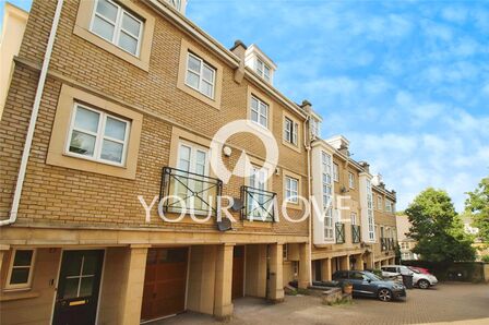 Kingfisher Drive, 6 bedroom  House to rent, £4,500 pcm