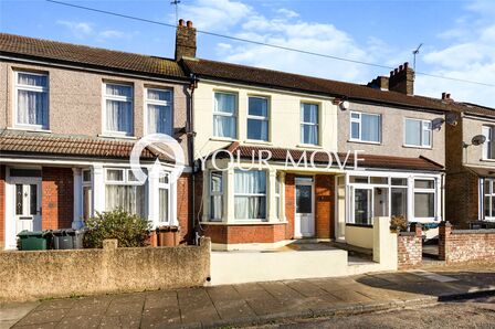 2 bedroom Mid Terrace House to rent