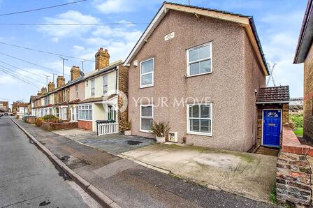 2 bedroom Semi Detached House to rent