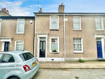 2 bedroom Mid Terrace House for sale